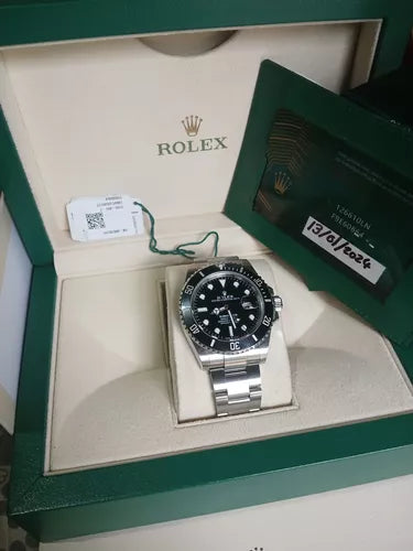 Rolex Submariner Date