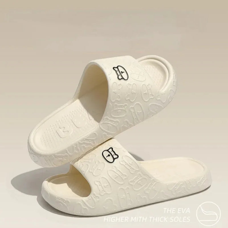 Chinelos Nuvem – Plataforma Antiderrapante para Uso Interno e Externo, Masculino e Feminino.
