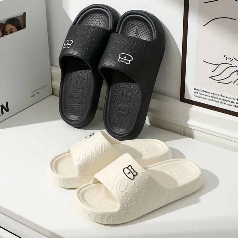 Chinelos Nuvem – Plataforma Antiderrapante para Uso Interno e Externo, Masculino e Feminino.