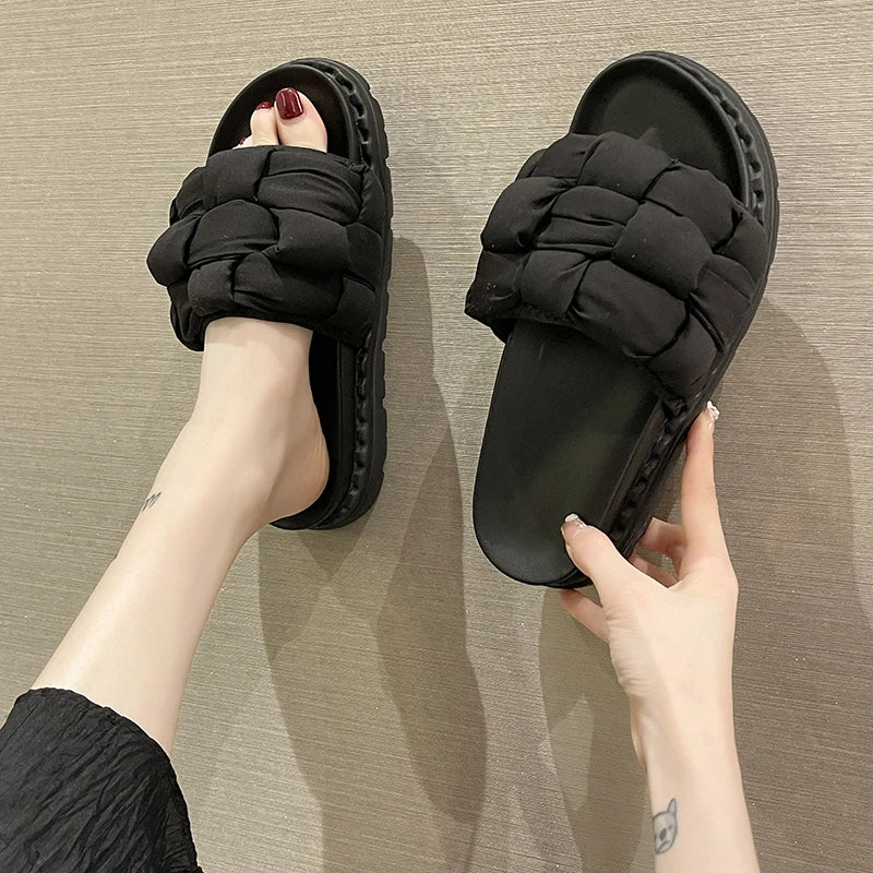 Chinelo de Praia, Plataforma, Bico Quadrado, Fluffy